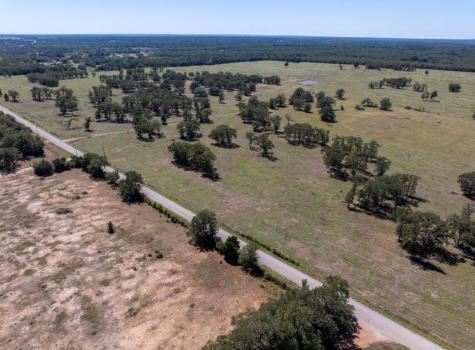 1078 Old Pin Oak Road Paige TX 78659