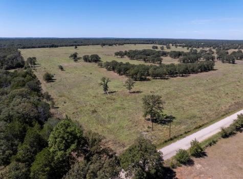 1078 Old Pin Oak Road Paige TX 78659