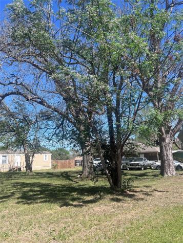 Tbd SE 2nd Street Smithville TX 78957