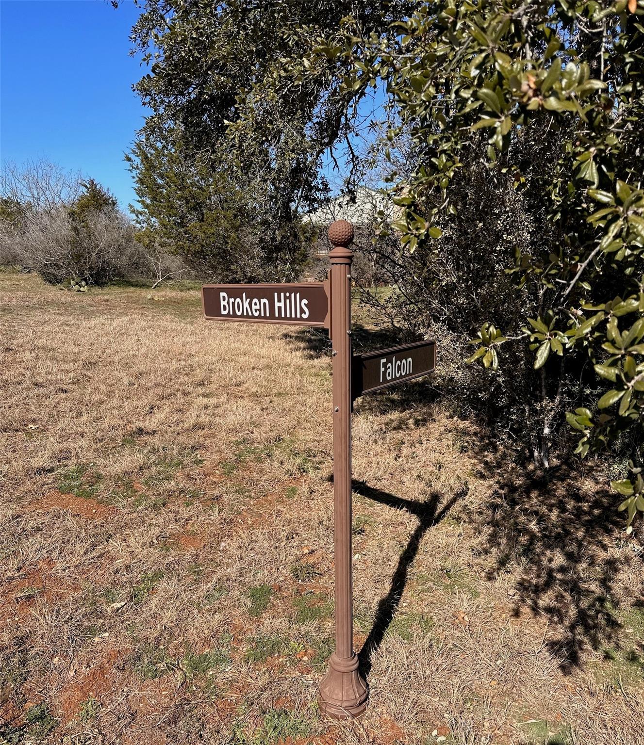 W10019 Falcon/broken Hills Horseshoe Bay TX 78657