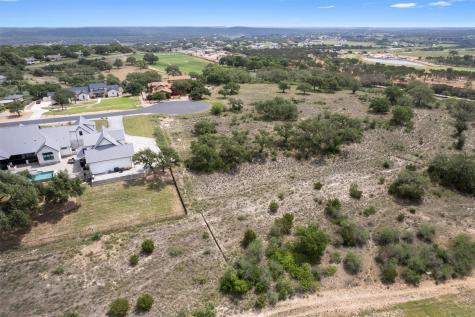 1117 Saddlebrook Canyon Spicewood TX 78669