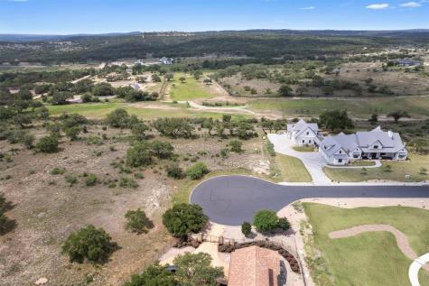 1117 Saddlebrook Canyon Spicewood TX 78669