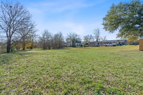 842 Kimbro Street Taylor TX 76574