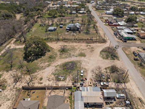 Lot: 1-2-3-4-5-6 Blk: 5 A East Avenue I Avenue Lampasas TX 76550