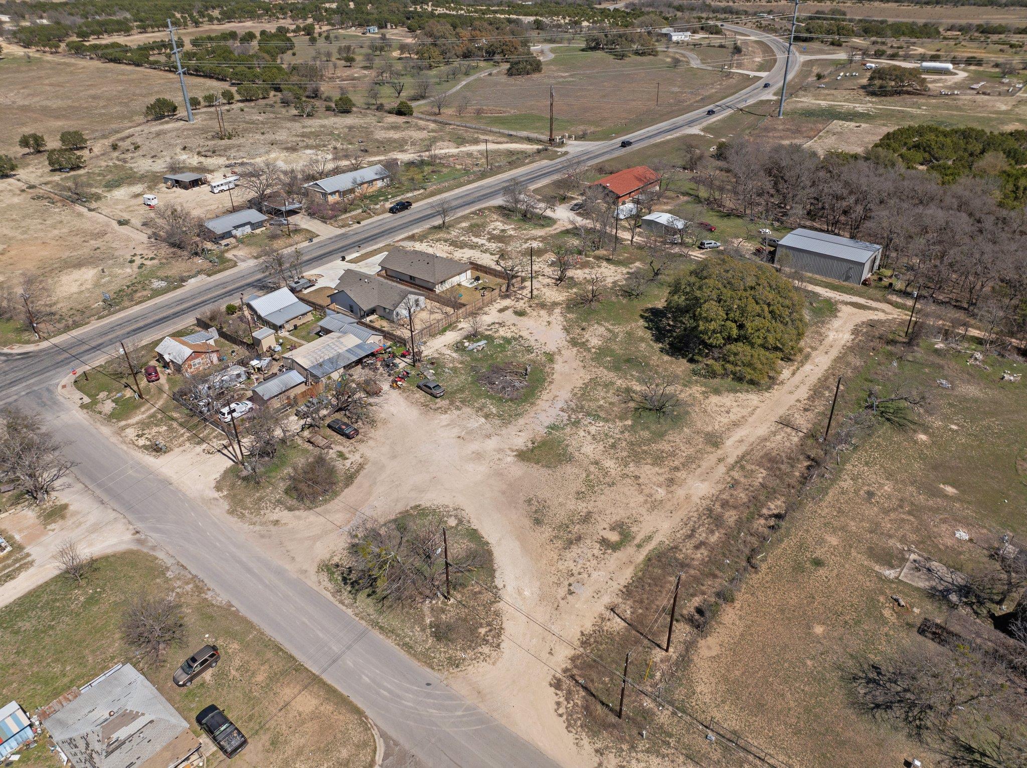 Lot: 1-2-3-4-5-6 Blk: 5 A East Avenue I Avenue Lampasas TX 76550