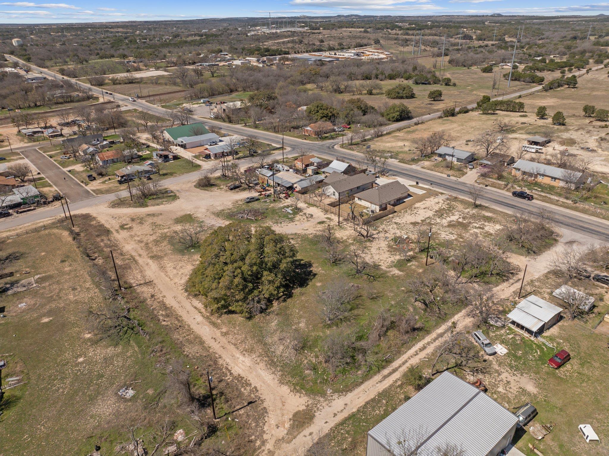 Lot: 1-2-3-4-5-6 Blk: 5 A East Avenue I Avenue Lampasas TX 76550