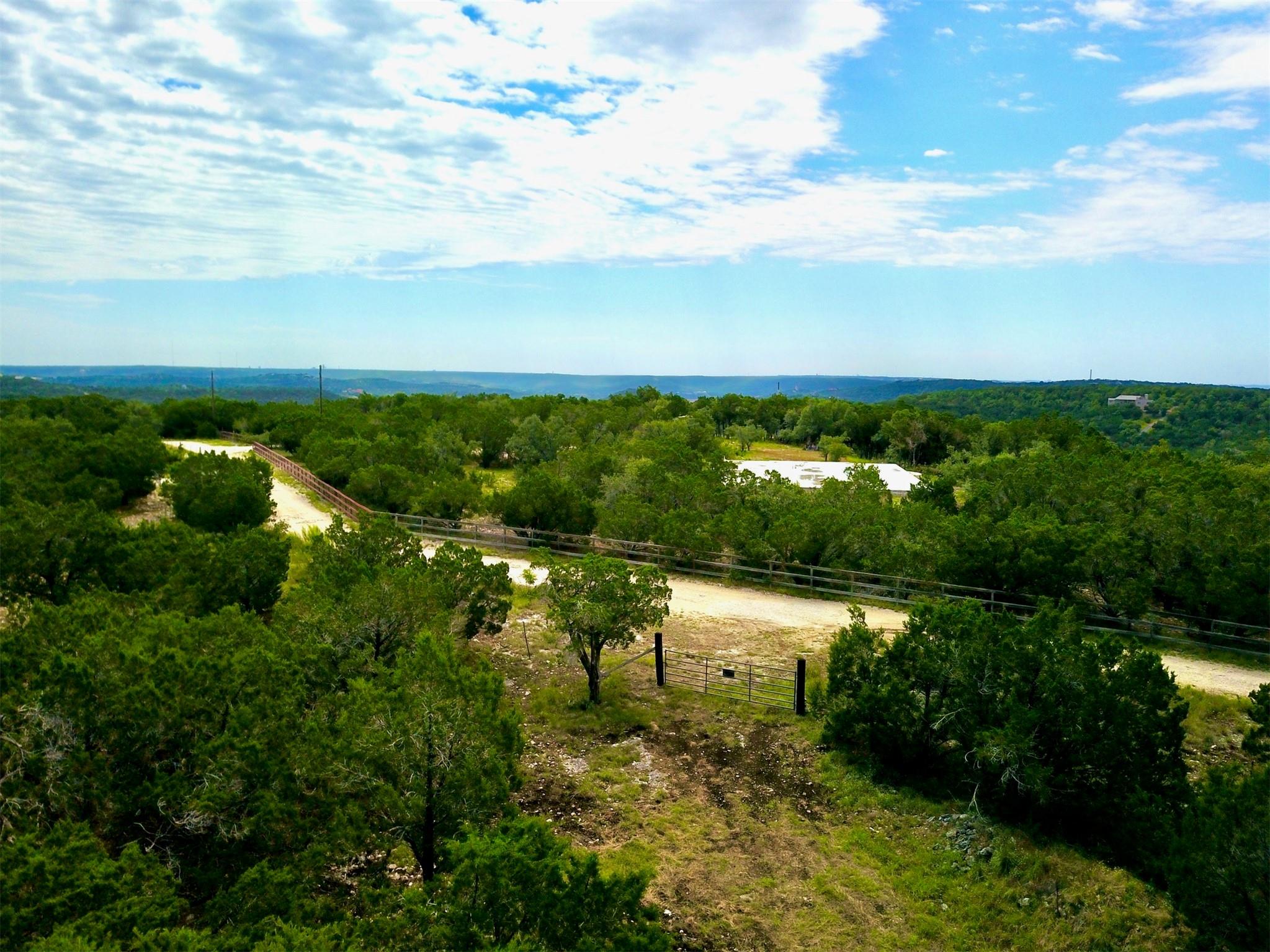 11709 Mountain Top Circle Lago Vista TX 78645