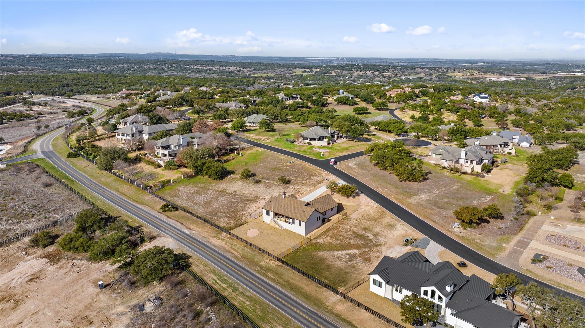 1409 Majestic Hills Boulevard Spicewood TX 78669