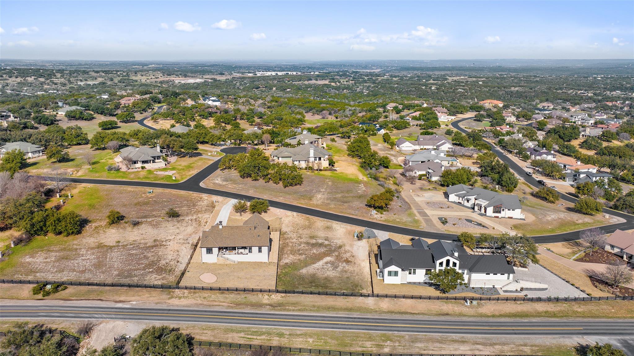 1409 Majestic Hills Boulevard Spicewood TX 78669
