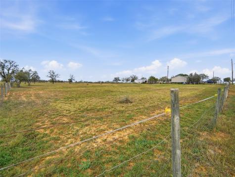 Tract 5 Oak Creek Drive Gonzales TX 78629