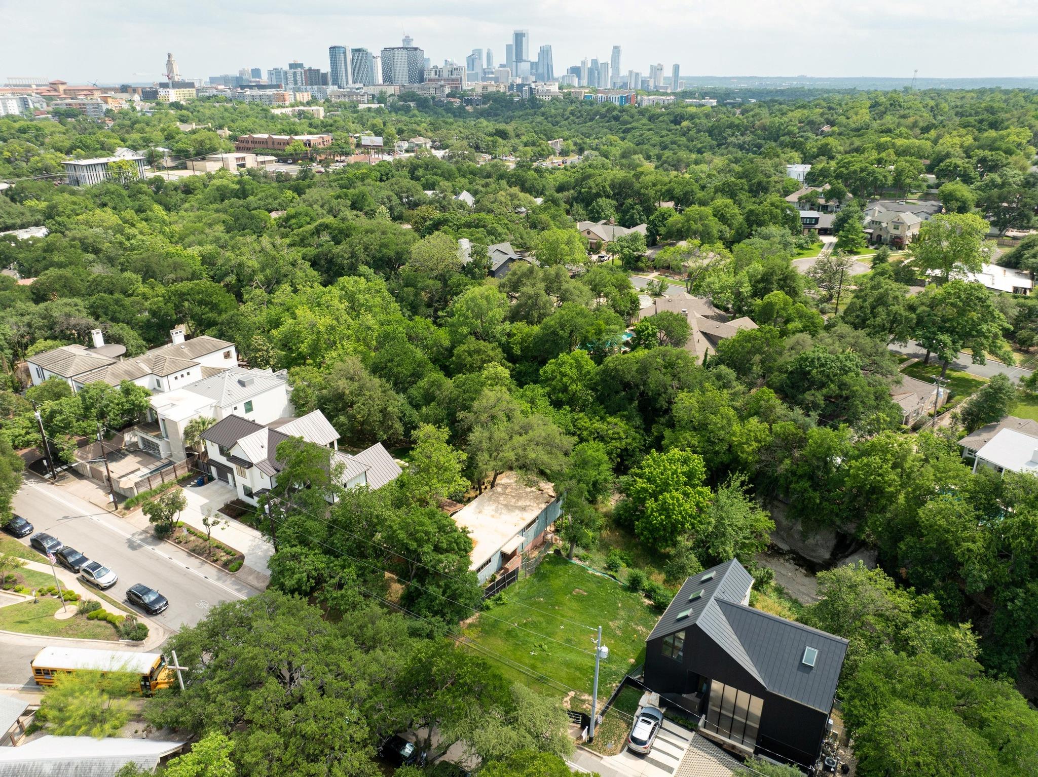 1113 W 31 Street Austin TX 78705