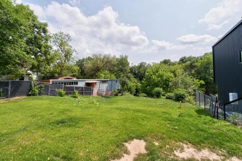 1113 W 31 Street Austin TX 78705