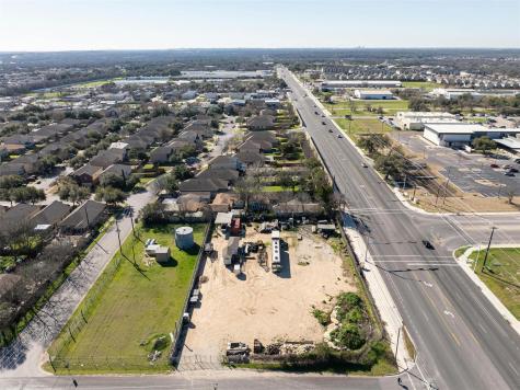 1401 Mooreland Drive Austin TX 78748