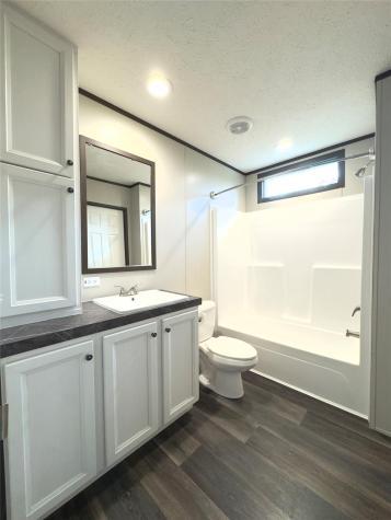268 Flaming Oak Drive Bastrop TX 78602