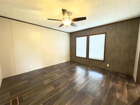 268 Flaming Oak Drive Bastrop TX 78602