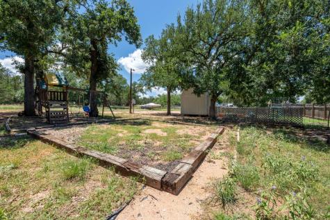636 South Street Tow TX 78672