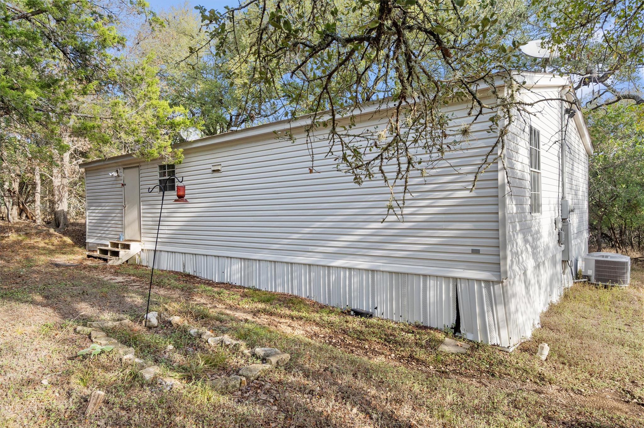 743 Oak Meadows San Marcos TX 78666