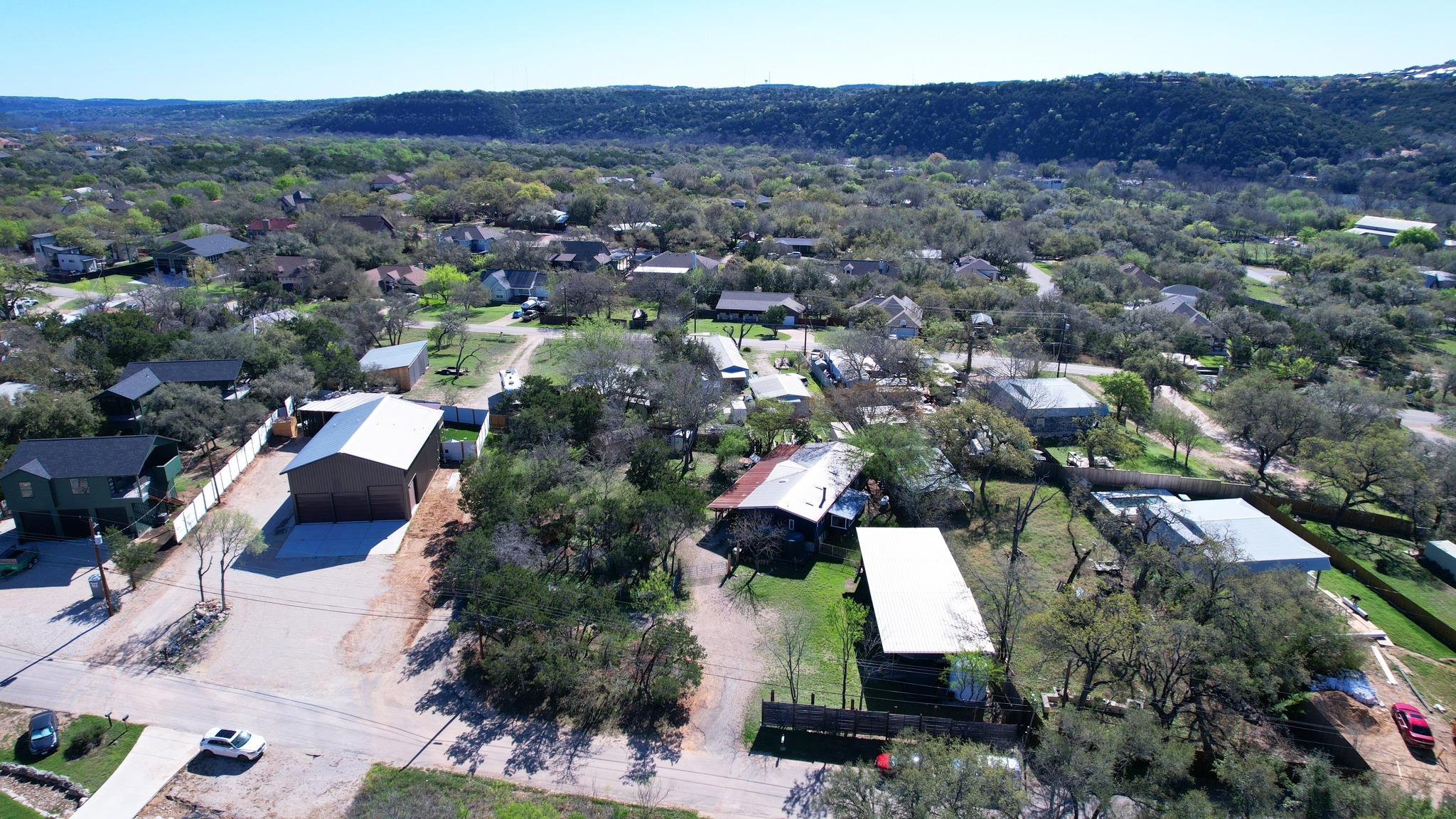 1307 Minnie Drive Austin TX 78732