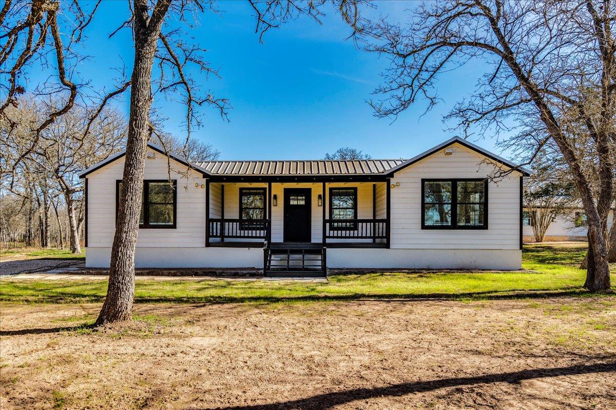158 Shady Oaks Drive Dale TX 78616