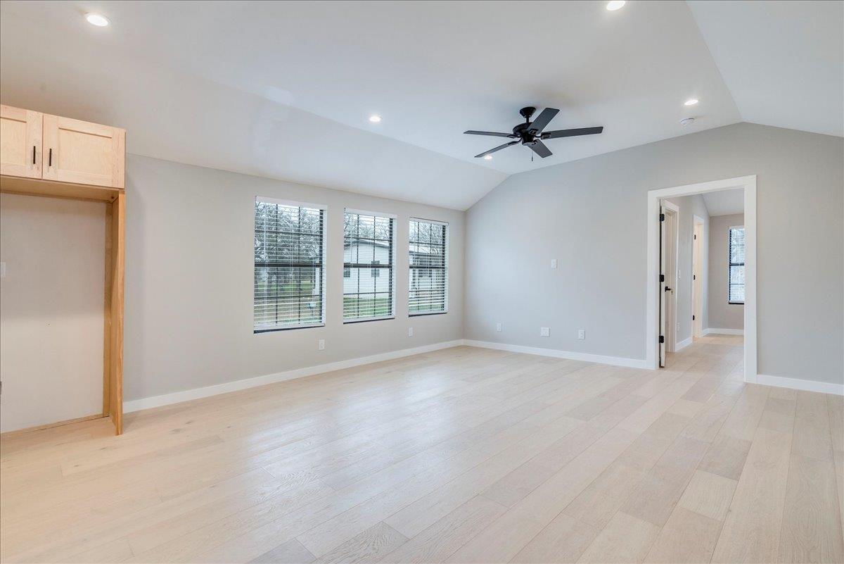 158 Shady Oaks Drive Dale TX 78616
