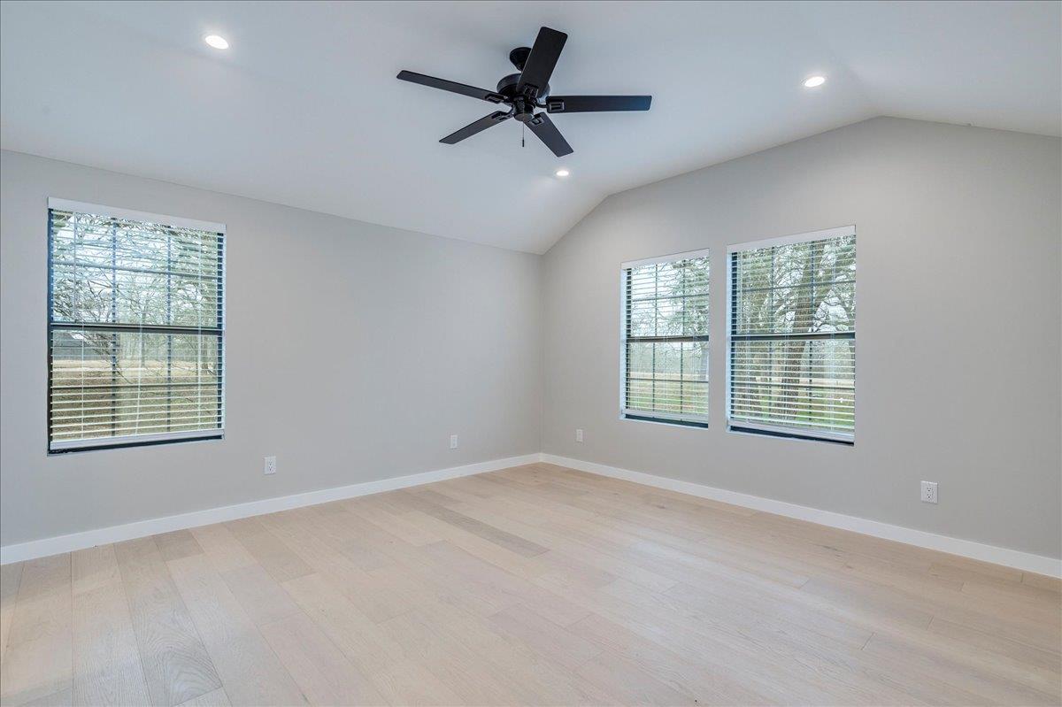 158 Shady Oaks Drive Dale TX 78616