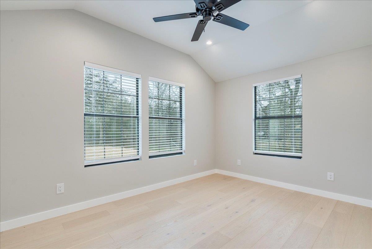 158 Shady Oaks Drive Dale TX 78616