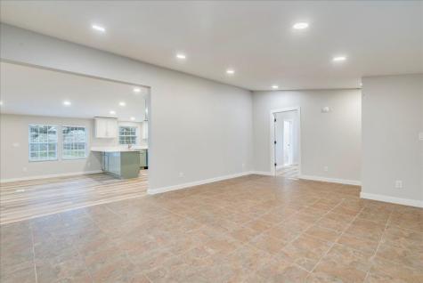 158 Shady Oaks Drive Dale TX 78616