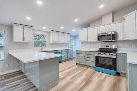 158 Shady Oaks Drive Dale TX 78616