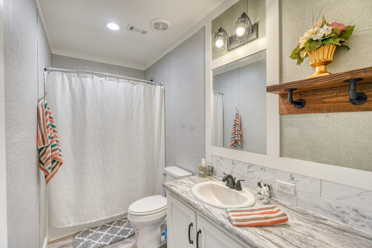 101 Samuel Drive Bertram TX 78605