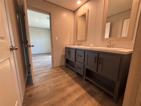 4920 Mustang Way San Marcos TX 78666
