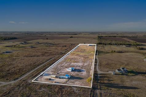 1600 County Road 465 Elgin TX 78621