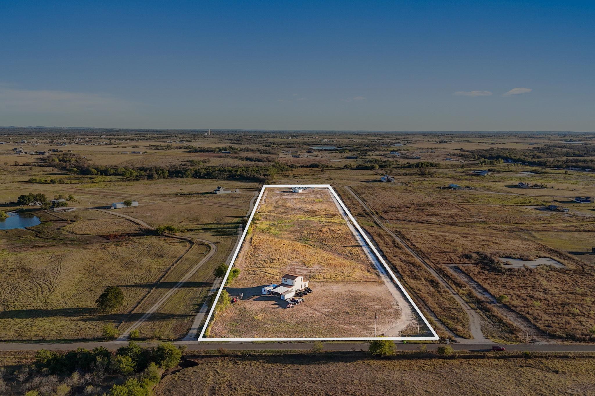 1600 County Road 465 Elgin TX 78621