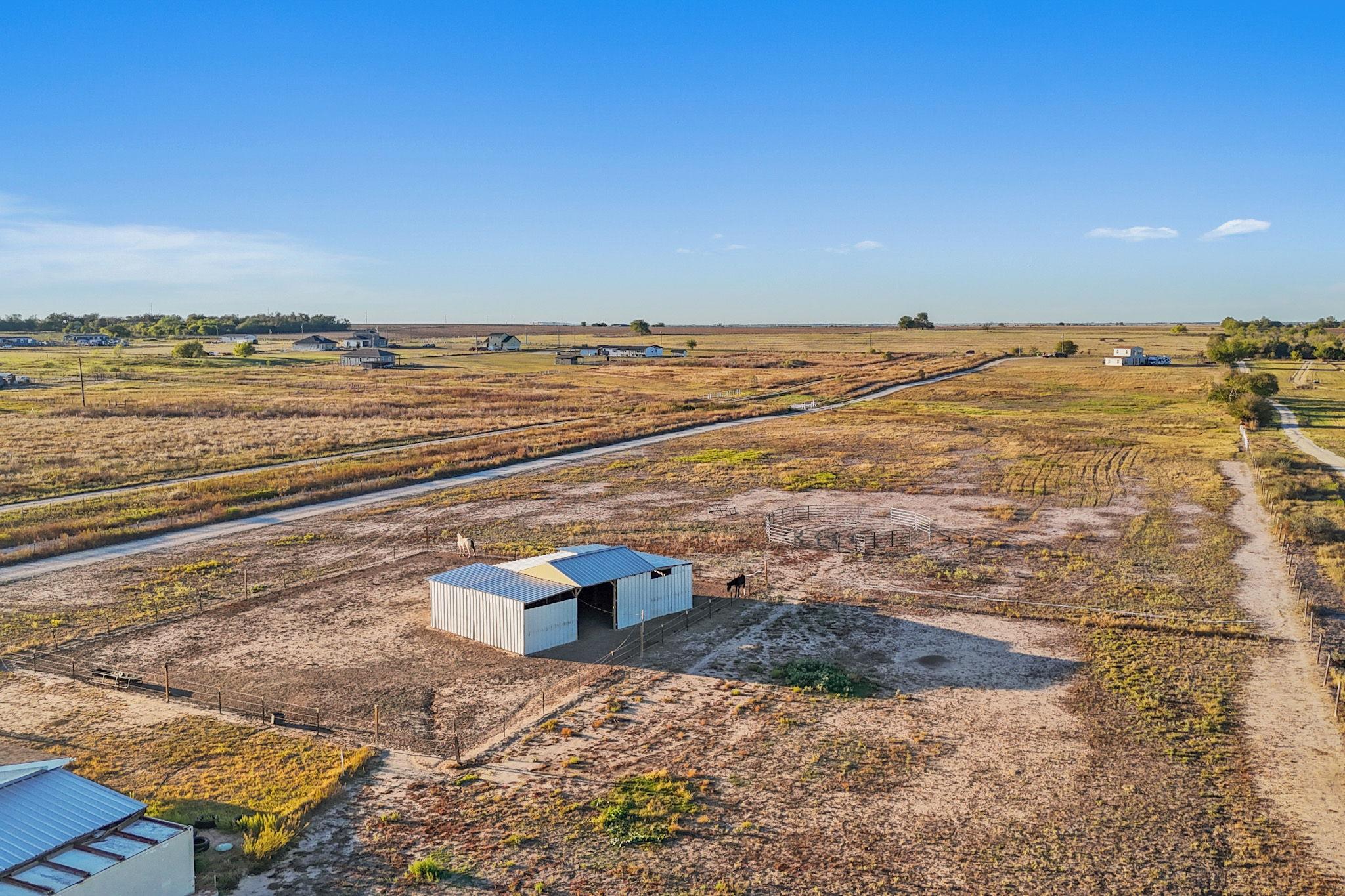 1600 County Road 465 Elgin TX 78621
