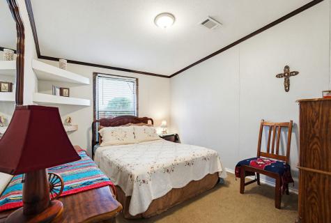 269 Callihan Road Lockhart TX 78644