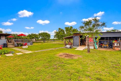 269 Callihan Road Lockhart TX 78644