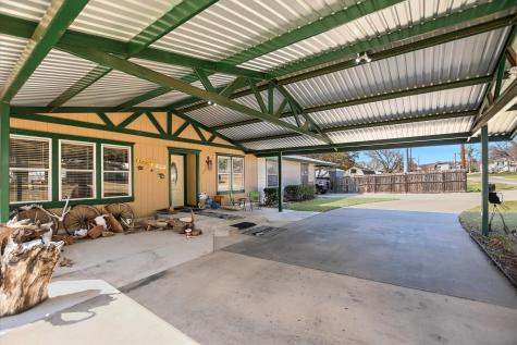 100 Highline Cutoff Kingsland TX 78639