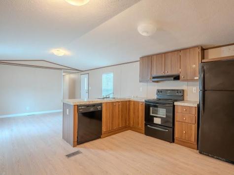 119 Royal Street Taylor TX 76574