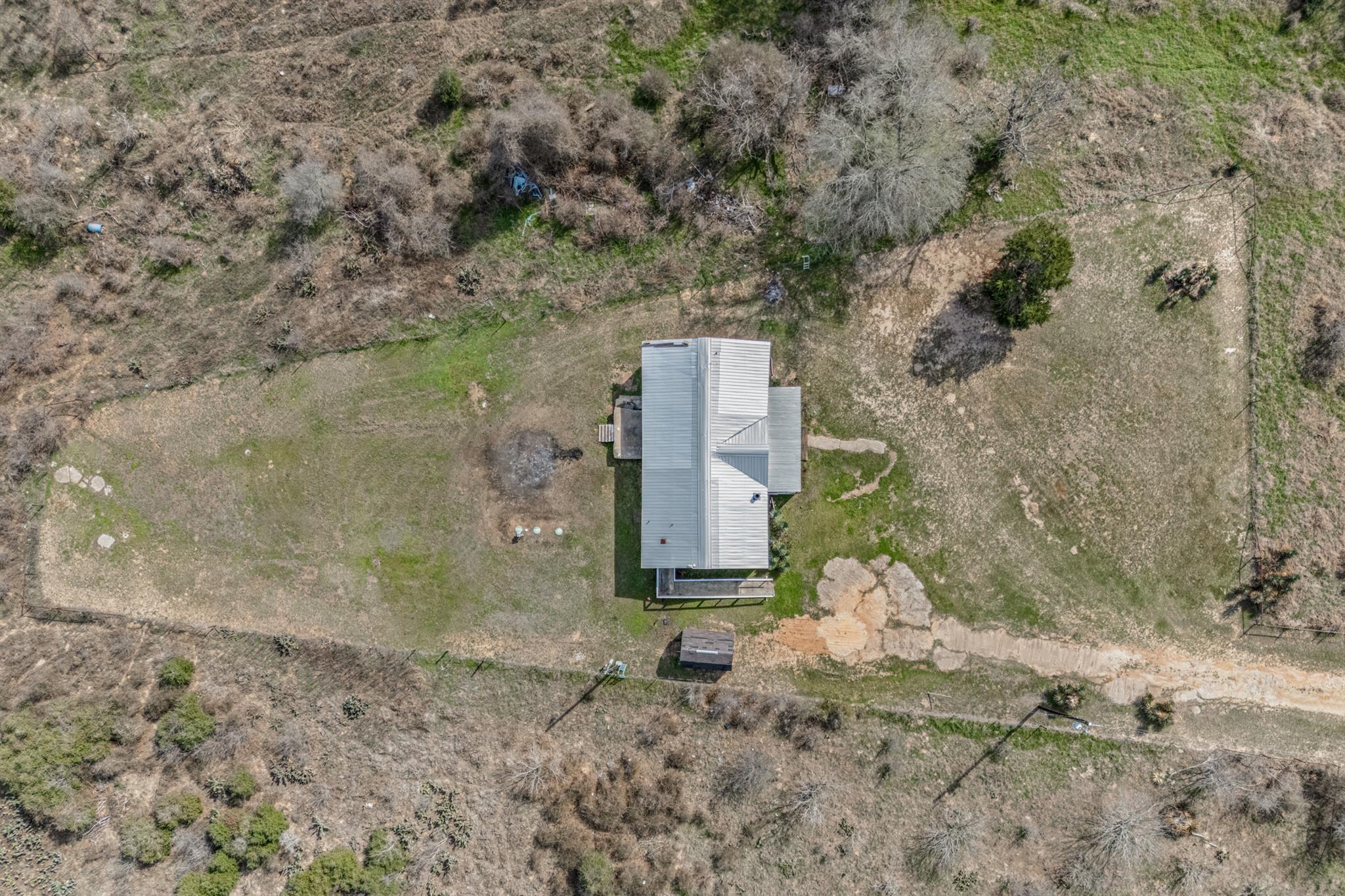 250 Mcduffy Lane West Point TX 78963
