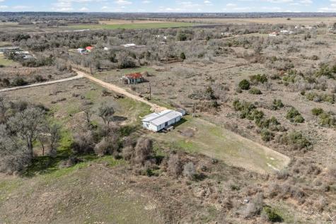 250 Mcduffy Lane West Point TX 78963