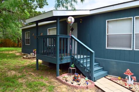 218 Texas Oak Drive Cedar Creek TX 78612