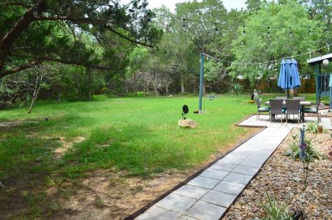 218 Texas Oak Drive Cedar Creek TX 78612