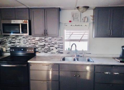 55 W County Road 159 Leesville TX 78122