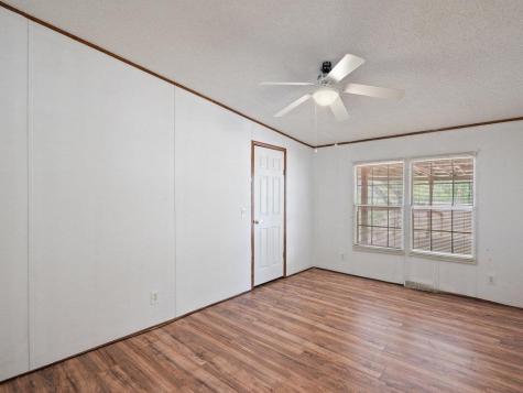 111 Greenslope Cove Bastrop TX 78602
