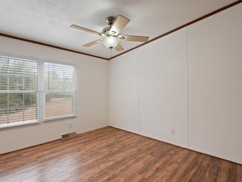 111 Greenslope Cove Bastrop TX 78602