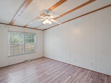 111 Greenslope Cove Bastrop TX 78602