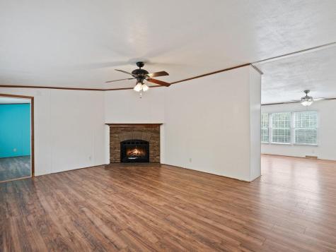 111 Greenslope Cove Bastrop TX 78602