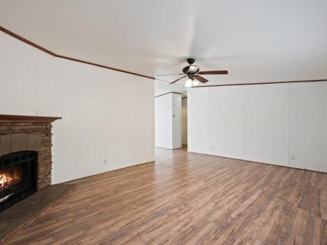 111 Greenslope Cove Bastrop TX 78602