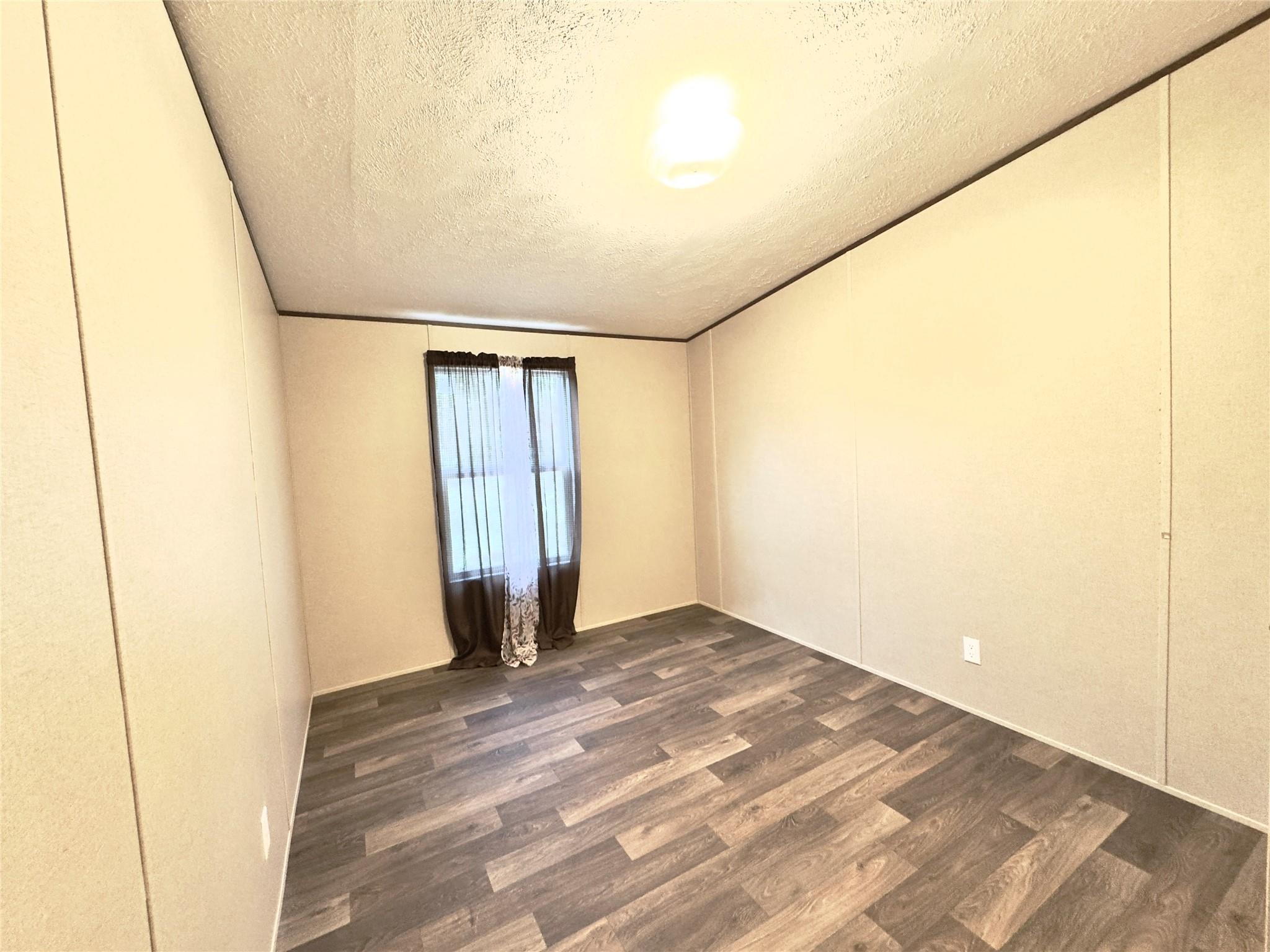1869 Young Lane Lockhart TX 78644
