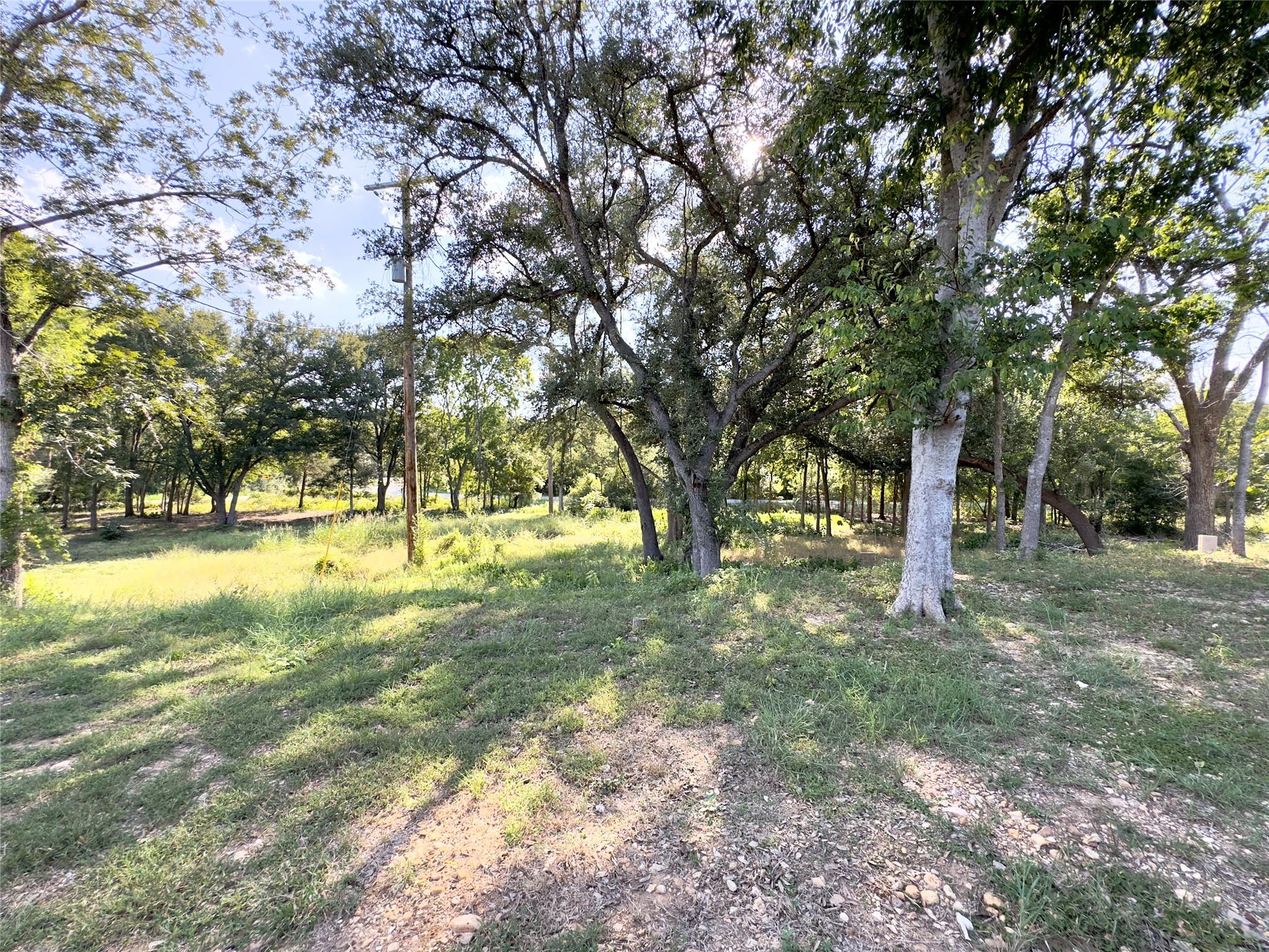 1869 Young Lane Lockhart TX 78644