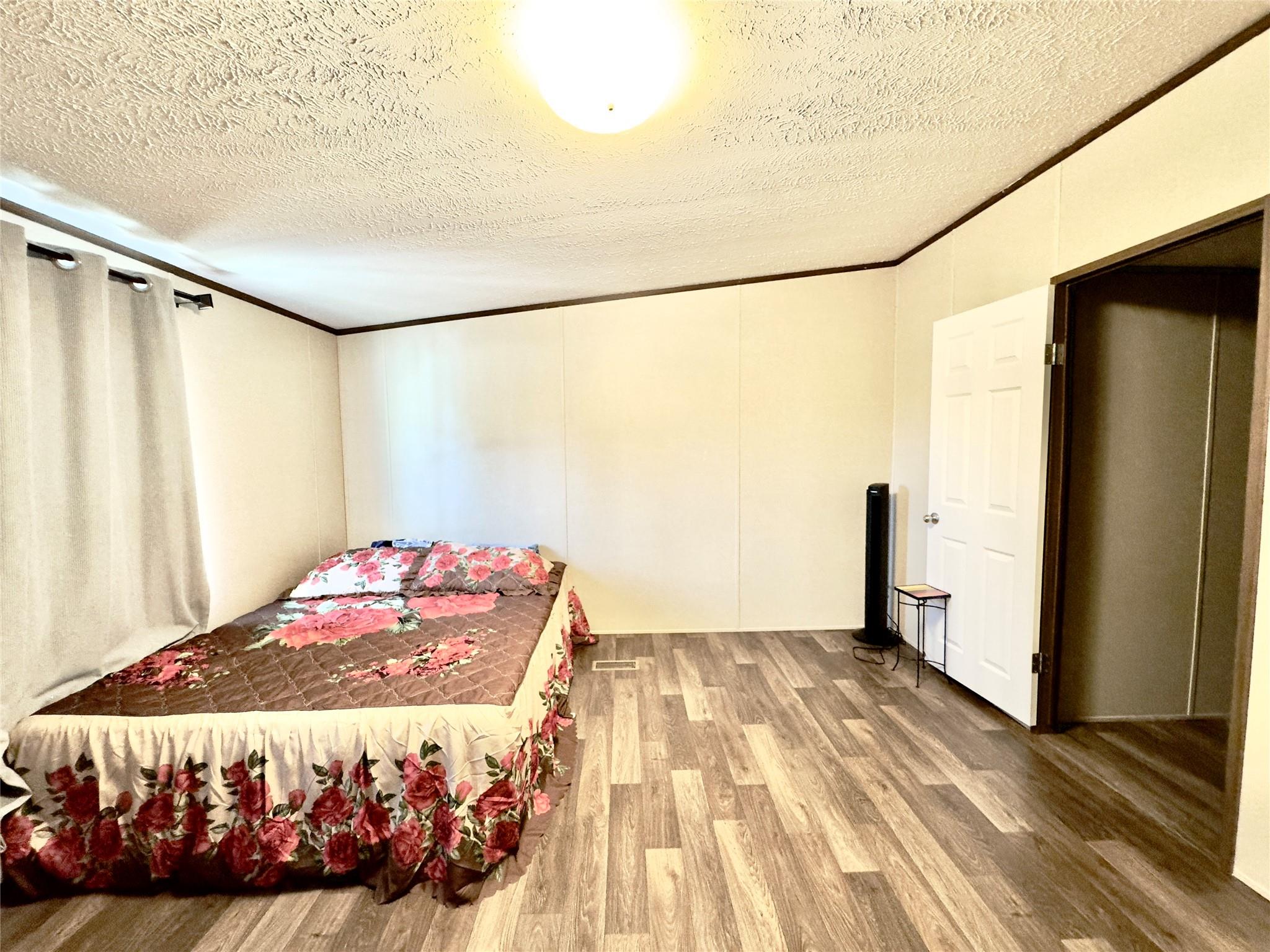 1869 Young Lane Lockhart TX 78644